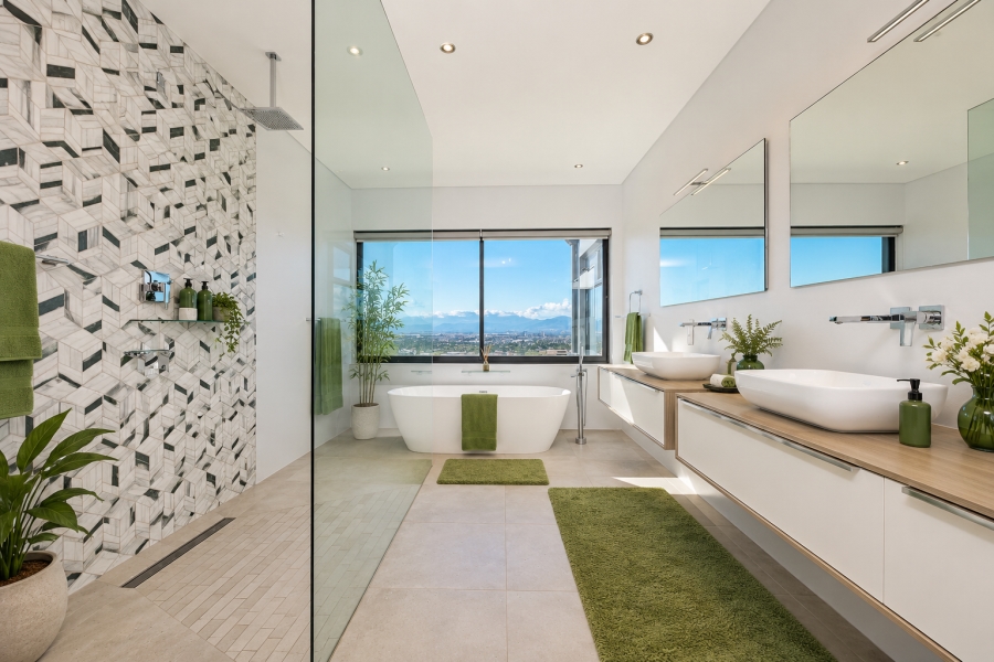 5 Bedroom Property for Sale in Baronetcy Estate Western Cape